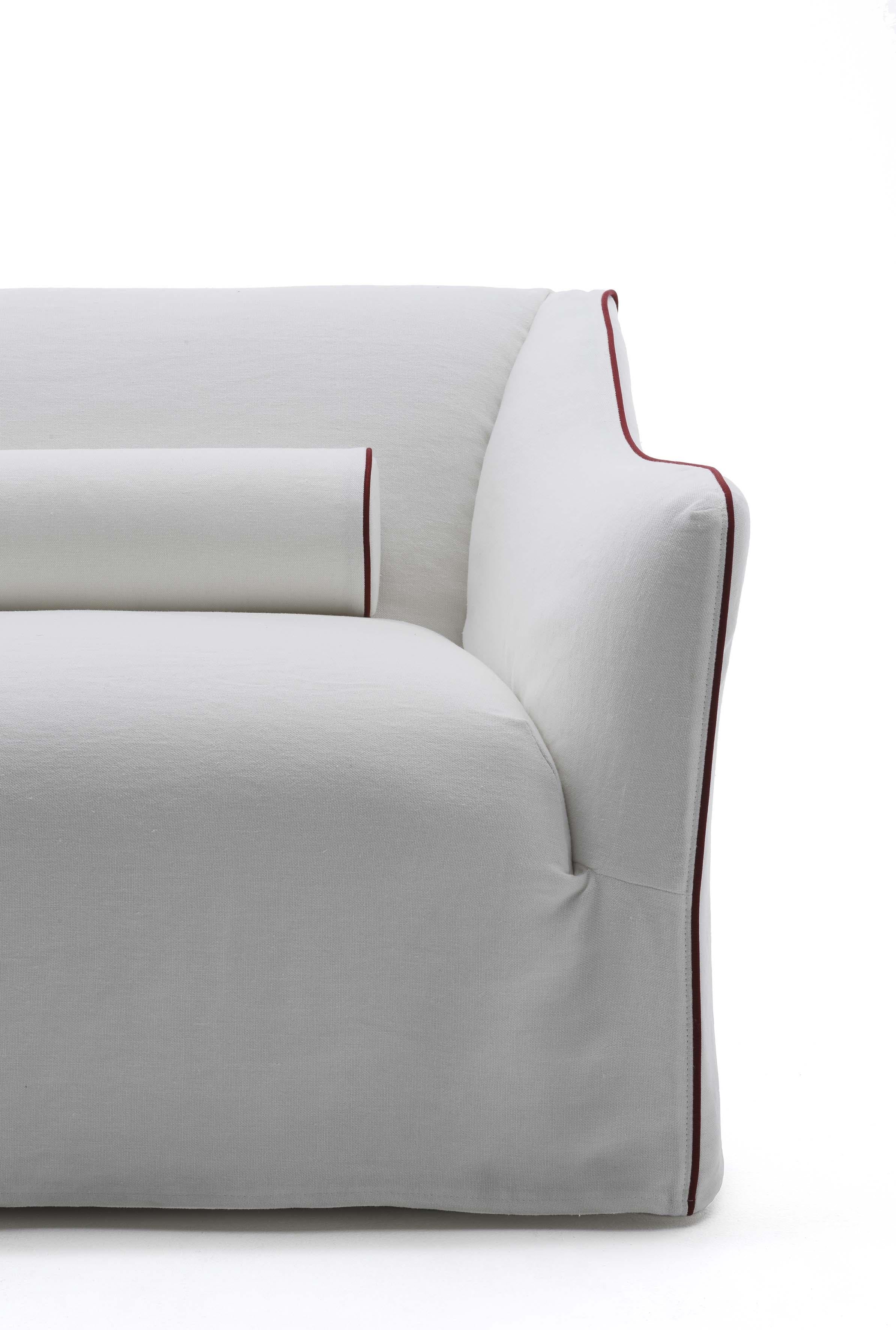 https://a.1stdibscdn.com/gervasoni-sofa-upholstered-saia-10-by-david-lopez-quincoces-for-sale-picture-8/f_16392/f_296258421658147205874/Gervasoni_Saia_David_Lopez_Quincoces_02_master.jpg