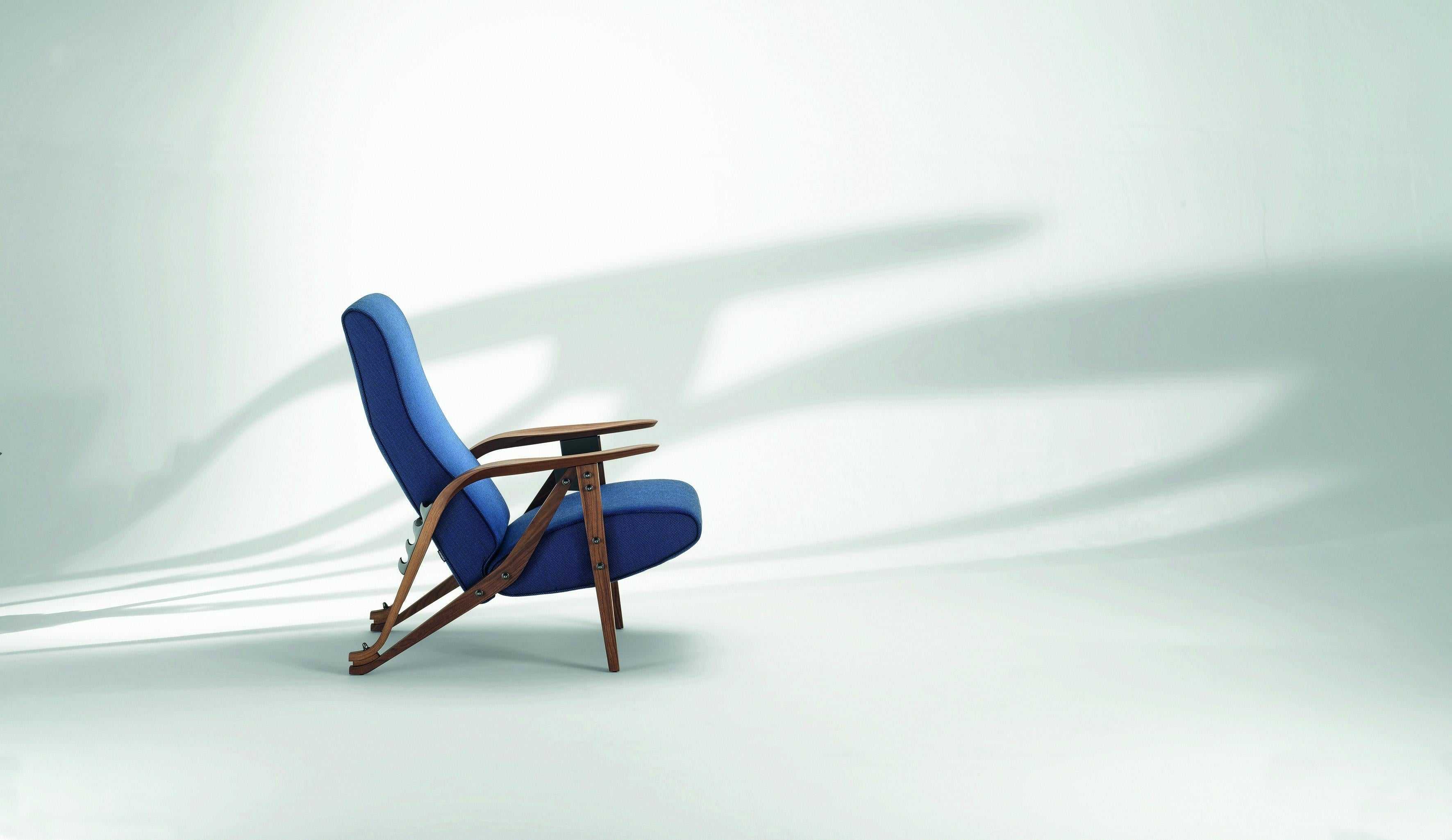 https://a.1stdibscdn.com/zanotta-gilda-cm-armchair-in-blue-upholstery-with-canaletto-walnut-frame-for-sale-picture-6/22569652/f_288370721653633772869/Gilda_888_Noce_Valente_11_master.jpg