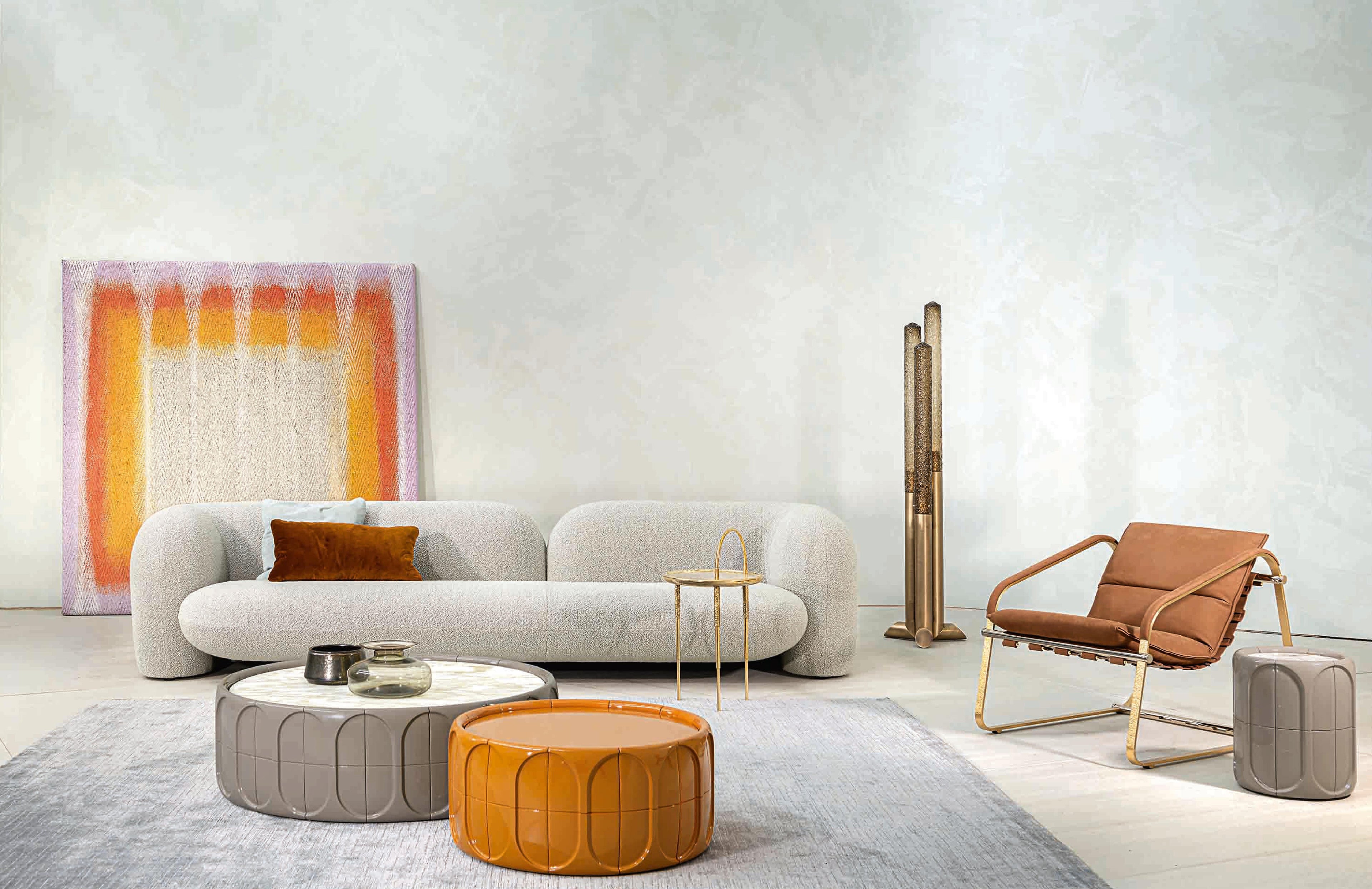 https://a.1stdibscdn.com/contemporary-three-seater-sofa-by-hessentia-upholstered-in-fabric-boucle-grey-for-sale-picture-4/f_57252/f_267045721694686747542/Gio_dritto_3_master.jpg