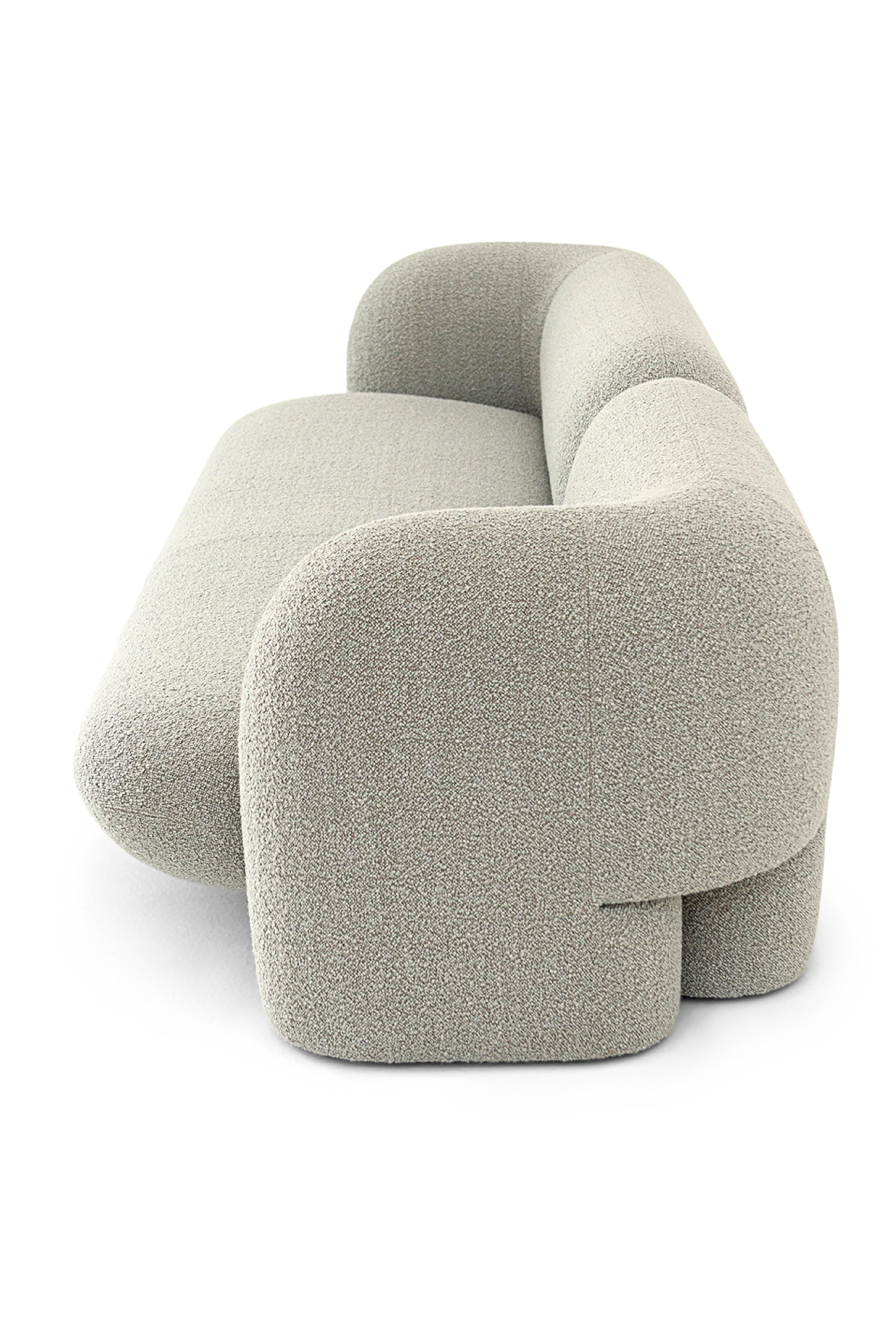 https://a.1stdibscdn.com/contemporary-three-seater-sofa-by-hessentia-upholstered-in-fabric-boucle-grey-for-sale-picture-6/f_57252/f_267045721694686747838/Gio_dritto_5_master.jpg