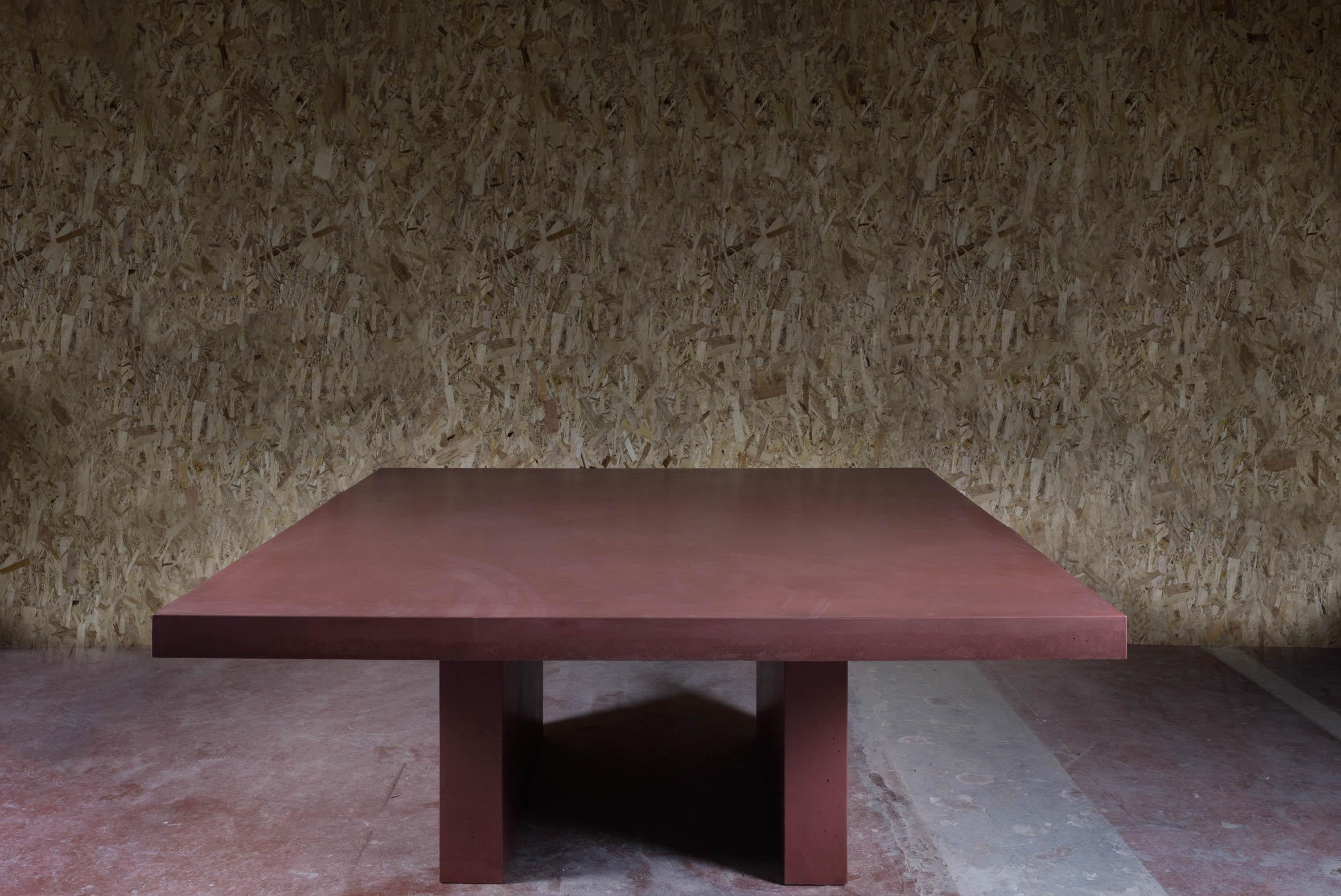 https://a.1stdibscdn.com/21st-century-giorgione-180-red-concrete-dining-table-100-handcrafted-in-italy-for-sale-picture-2/f_38941/f_236379821620131448531/Giorgione_180x180_brick_master.jpg