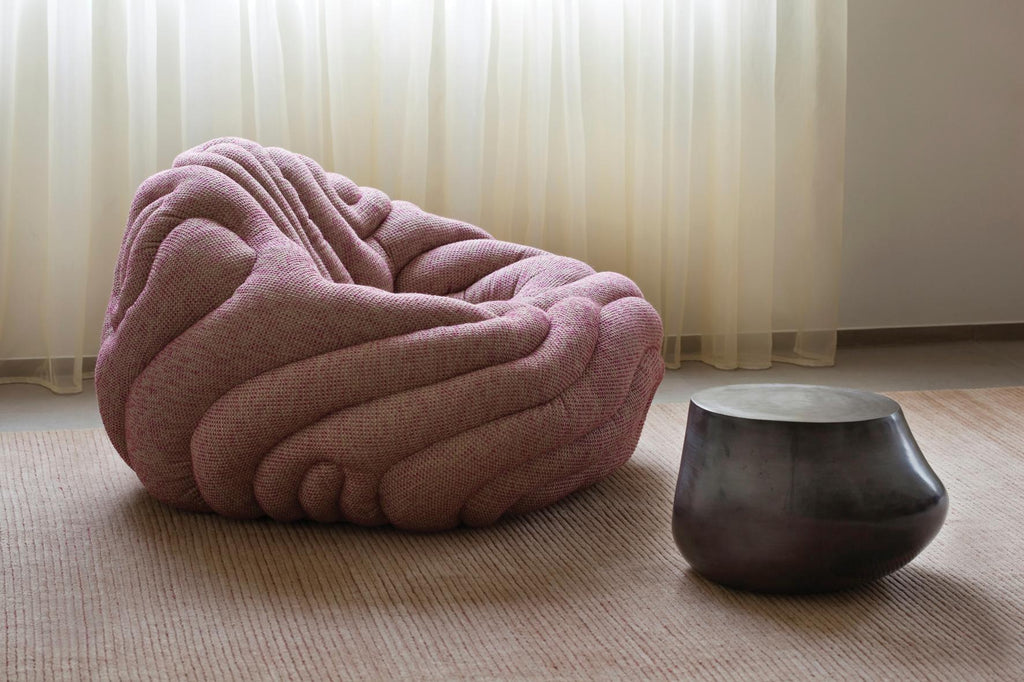 https://a.1stdibscdn.com/fabric-and-foam-gladis-armchair-by-aqua-creations-for-sale-picture-4/f_53192/f_274214221645094153058/Gladis_Shasta_master.jpg