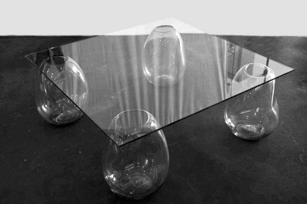 https://a.1stdibscdn.com/bubble-glass-coffee-table-for-sale-picture-3/f_69682/f_438500021740762408367/Glass_bubble_table_Photography_by_Panorammma_Image_Courtesy_by_Panorammma_09_master.jpg