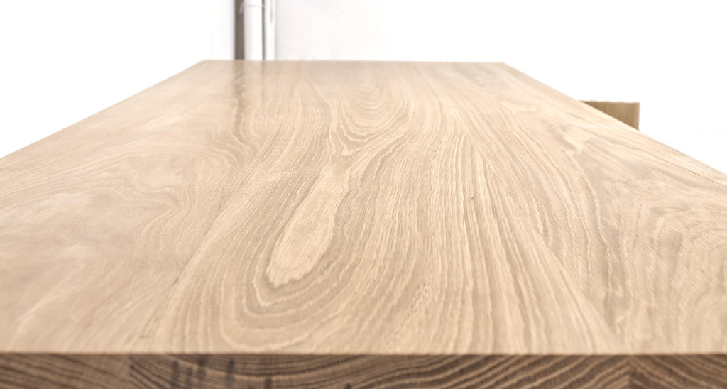 https://a.1stdibscdn.com/white-oak-worth-worth-table-slatted-for-sale-picture-6/f_55692/f_321182221673211527393/Grain_master.jpg