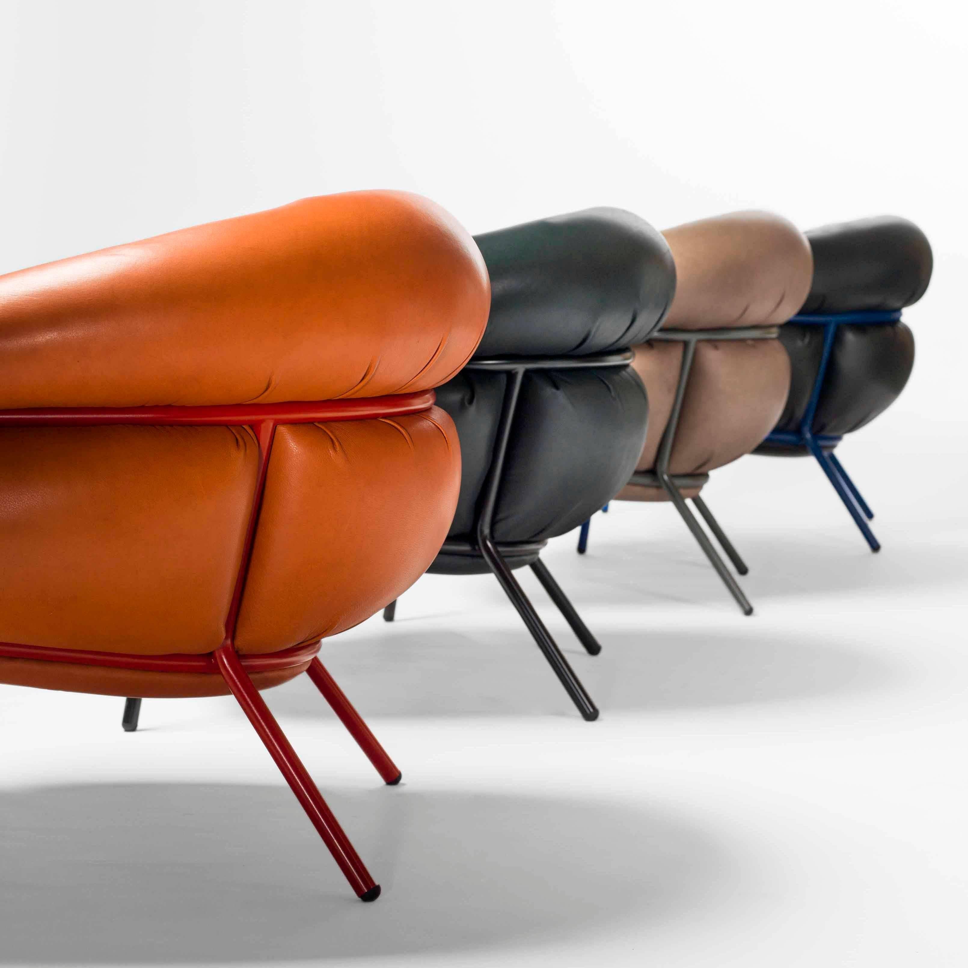 https://a.1stdibscdn.com/grasso-armchair-by-stephen-burks-modern-leather-and-iron-design-for-sale-picture-6/f_14272/f_493532421774352871824/Grasso_de_cuatro_lateral_bis_master.jpg