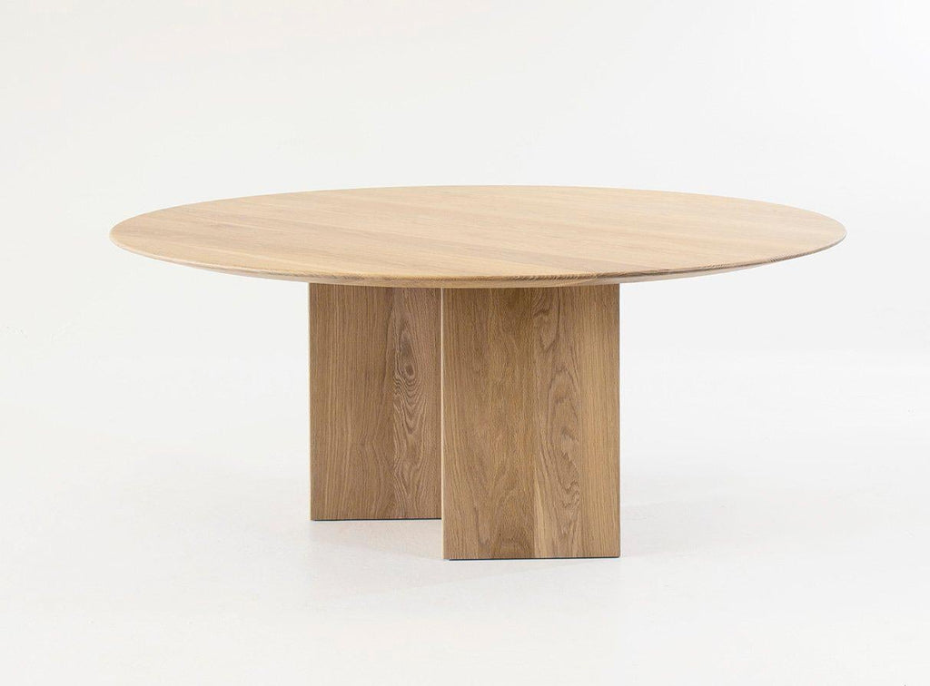 https://a.1stdibscdn.com/claste-great-expectations-round-table-in-white-oak-for-sale-picture-4/f_16392/f_381598921706561953062/Great_Expecttions_Round_El_3_master.jpg