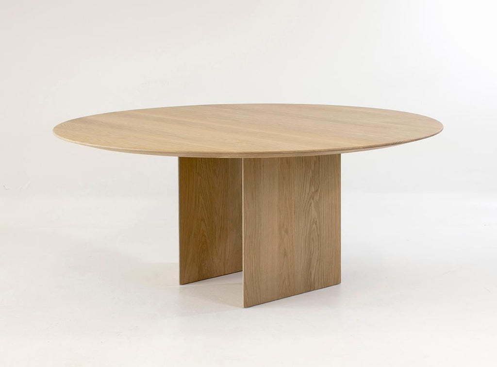 https://a.1stdibscdn.com/claste-great-expectation-round-table-for-sale-picture-4/f_16392/f_361001921694389556311/Great_Expecttions_Round_El_7_master.jpg
