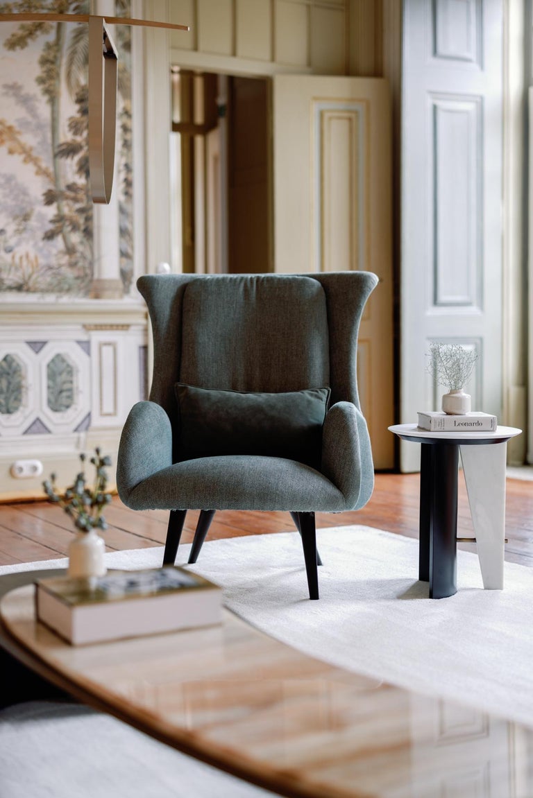 https://a.1stdibscdn.com/barao-armchair-dark-green-leather-caramel-nubuck-leather-beech-dark-brown-stain-for-sale-picture-3/f_53532/f_199187021642287145778/Greeanpple_Lisboa_084_master.jpeg?width=768