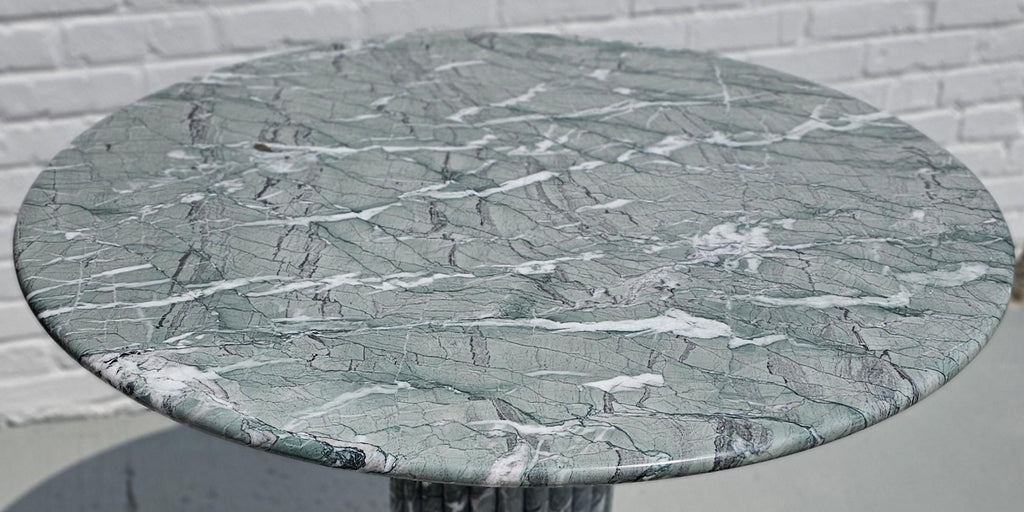 https://a.1stdibscdn.com/small-dining-table-in-pale-green-marble-for-sale-picture-5/f_85862/f_411214421724078565021/Green_Round_Table_3_Top_master.jpg