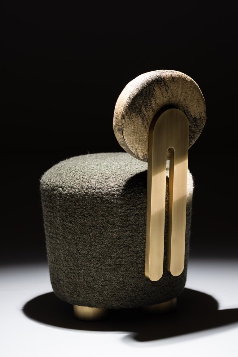 https://a.1stdibscdn.com/mid-century-modern-grand-chairs-swivel-brass-dedar-wool-handmade-greenapple-for-sale-picture-5/f_53532/f_453124321750247188019/Greenapple055_master.jpg?width=768