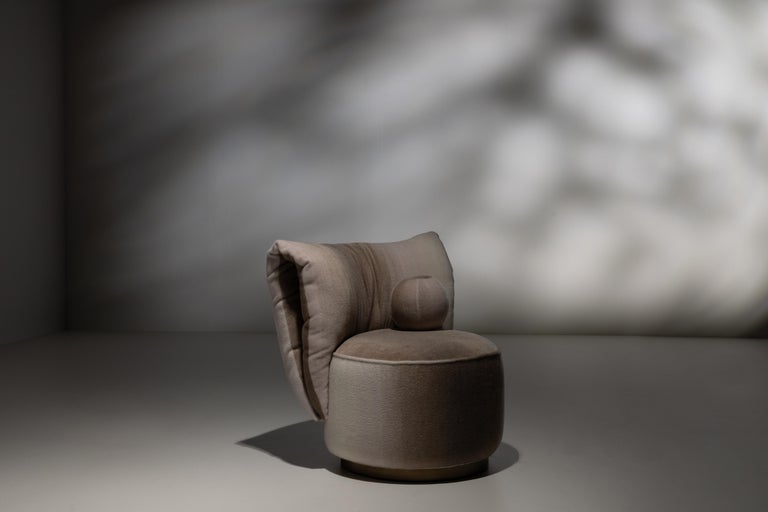 https://a.1stdibscdn.com/modern-bolota-armchair-accent-chair-alpaca-handmade-by-greenapple-for-sale-picture-18/f_53532/f_442146121742928338273/Greenapple_032_master.jpg?width=768