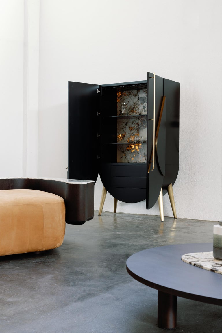 https://a.1stdibscdn.com/modern-saqris-bar-cabinet-black-patagonia-stone-handmade-portugal-greenapple-for-sale-picture-2/f_53532/f_310152621744627062127/Greenapple_113_master.jpg?width=768