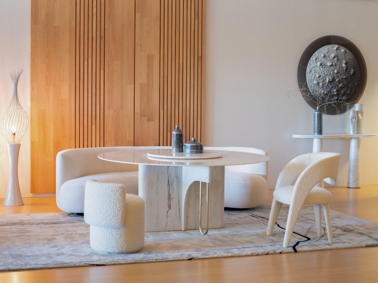 https://a.1stdibscdn.com/modern-grand-pouf-white-cotton-boucle-handmade-in-portugal-by-greenapple-for-sale-picture-5/f_53532/f_400874821717782625049/Greenapple_82_master.jpg?width=768