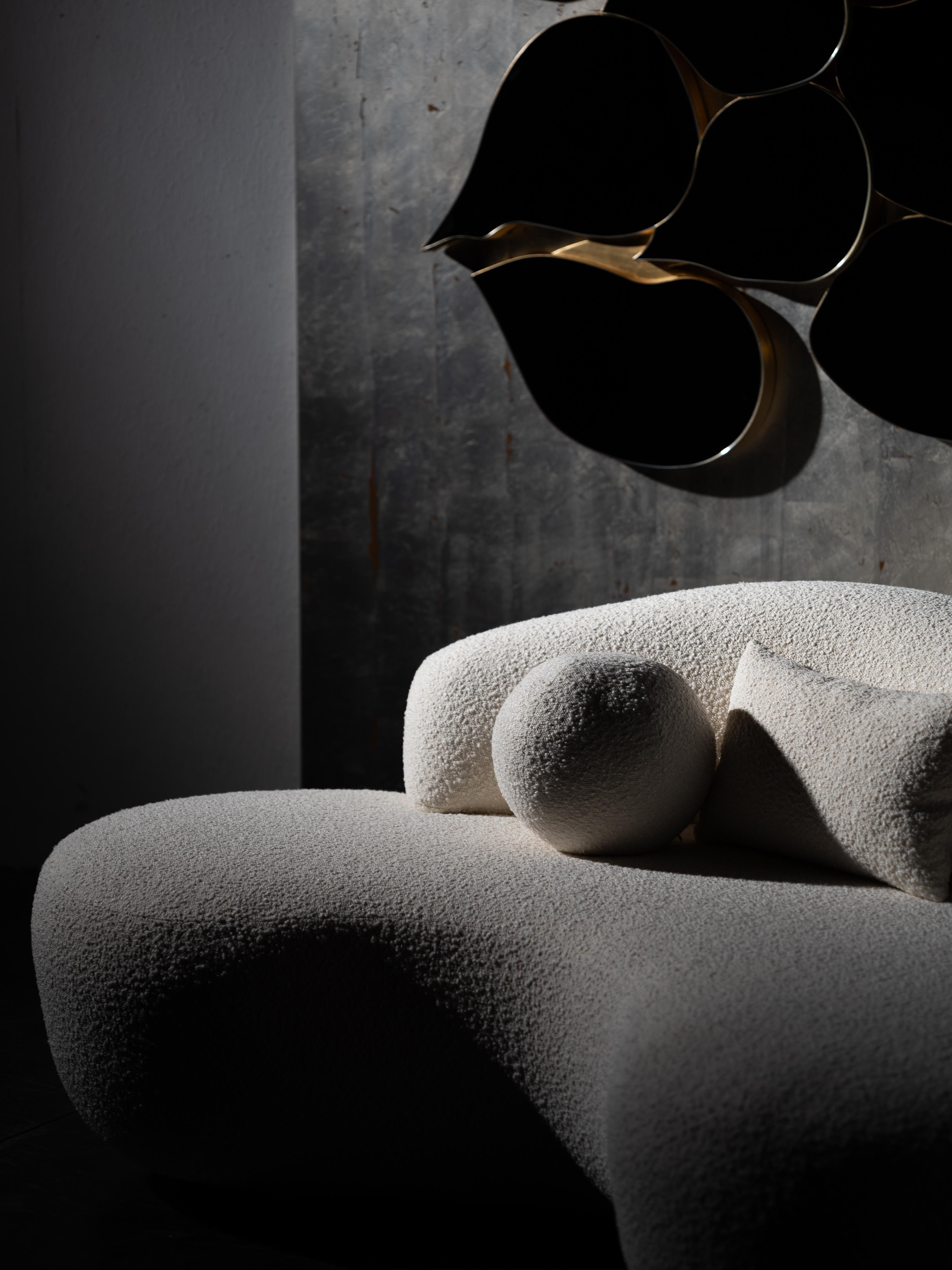 https://a.1stdibscdn.com/modern-conchula-corner-sofa-white-boucle-handmade-in-portugal-by-greenapple-for-sale-picture-4/f_53532/f_380844021706122606102/Greenapple_95_master.jpg