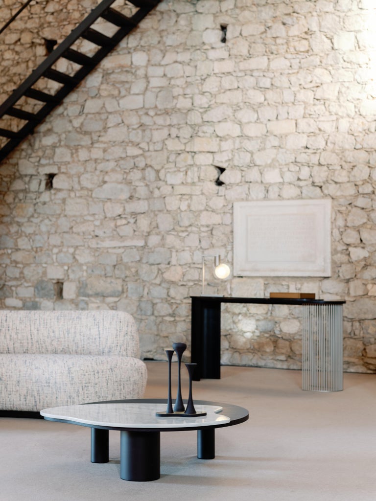 https://a.1stdibscdn.com/organic-modern-twins-sofa-nobilis-boucle-handmade-in-portugal-by-greenapple-for-sale-picture-5/f_53532/f_364514521696412361766/Greenapple_Santarem055_master.jpg?width=768