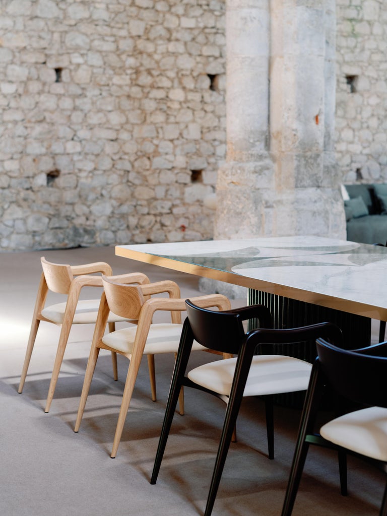 https://a.1stdibscdn.com/modern-anjos-dining-chairs-leather-oak-root-handmade-in-portugal-by-greenapple-for-sale-picture-3/f_53532/f_361690821694770670197/Greenapple_Santarem060_master.jpg?width=768