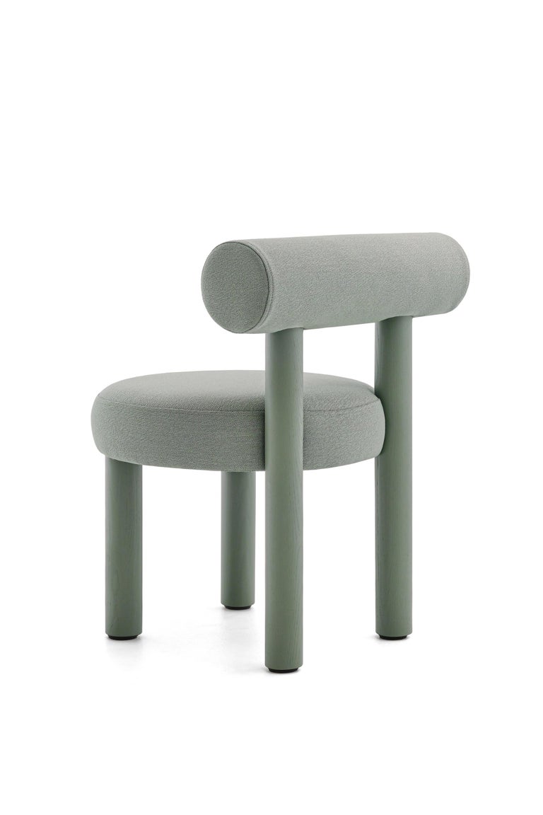 https://a.1stdibscdn.com/modern-dining-chair-gropius-cs2-in-wool-fabric-with-wooden-legs-by-noom-for-sale-picture-15/f_42321/f_178154821700519026837/Gropius_Chair_in_Rohi_Arco_fabrics_2__master.jpg?width=768