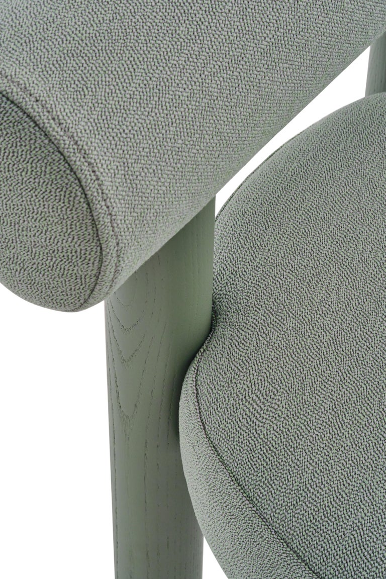 https://a.1stdibscdn.com/contemporary-wooden-chair-gropius-cs2-by-noom-white-for-sale-picture-3/f_31233/f_358586821692967959726/Gropius_Chair_in_Rohi_Arco_fabrics_6__master.jpg?width=768