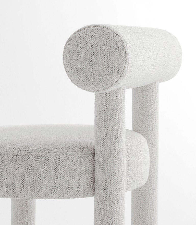 https://a.1stdibscdn.com/modern-chair-gropius-cs1-in-jab-ascendent-boucle-fabric-by-noom-for-sale-picture-3/f_42321/f_299421421660224842322/Gropius_chair_in_JAB_Boucle_4_master.jpg?width=768