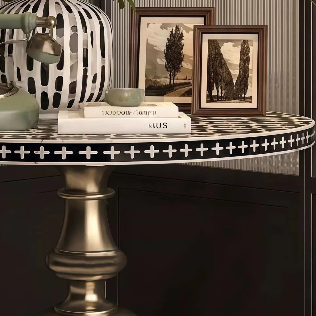 Solid Birch Wood Round Dining Table with Golden Inlay