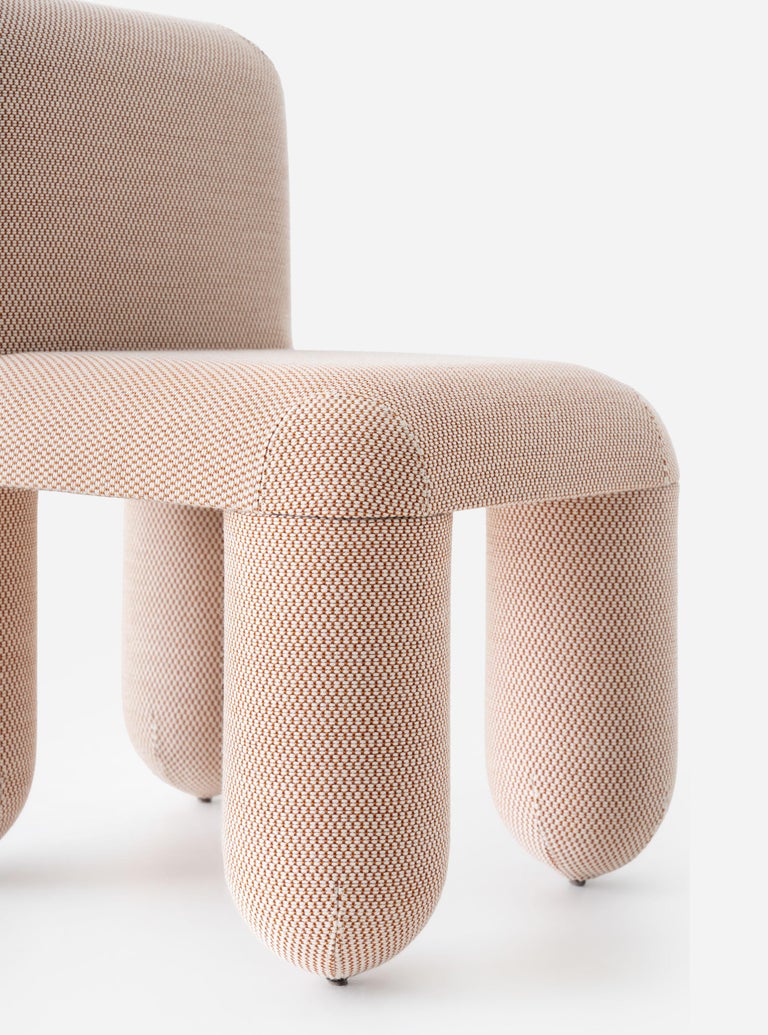 https://a.1stdibscdn.com/modern-hello-dining-chair-with-flexible-back-in-kvadrat-serpentine-wool-by-noom-for-sale-picture-18/f_42321/f_481862921767619164167/_HELLO_chairs_by_NOOM_in_Dedar_Kvadrat_Alpaca_fabrics_30__master.jpg?width=768