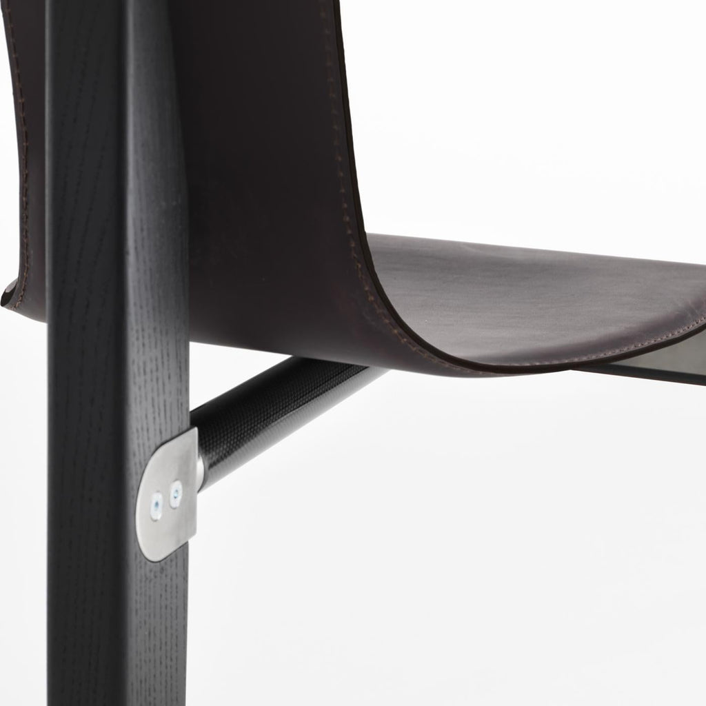 https://a.1stdibscdn.com/pablita-brown-chair-by-marcello-pozzi-for-sale-picture-4/f_17062/f_163241121570012957292/HORMPN_017_C20190731_7_1aa44ws_master.jpg