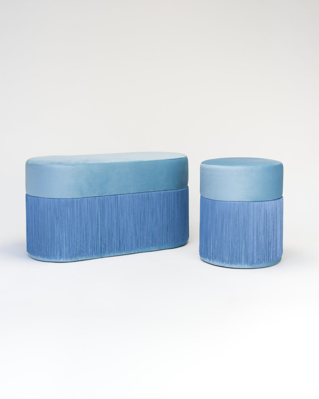 https://a.1stdibscdn.com/pouf-pill-s-by-houtique-for-sale-picture-7/f_12192/f_349300221687621314681/HOUTIQUE_PouffPill20_master.jpg