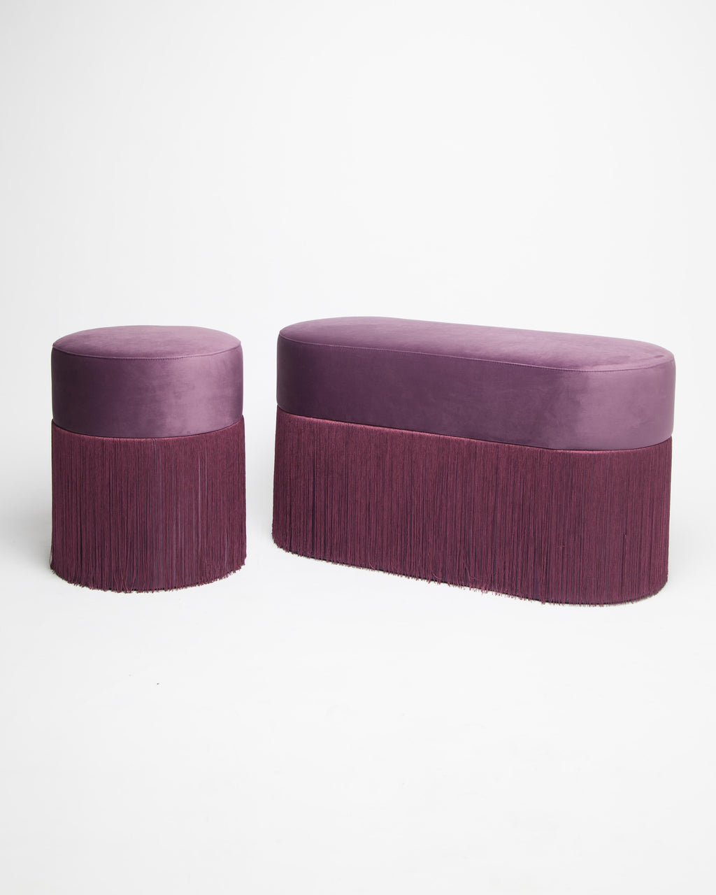 https://a.1stdibscdn.com/set-of-2-poufs-pill-l-and-s-by-houtique-for-sale-picture-2/f_12192/f_349301121687621629724/HOUTIQUE_PouffPill25_master.jpg