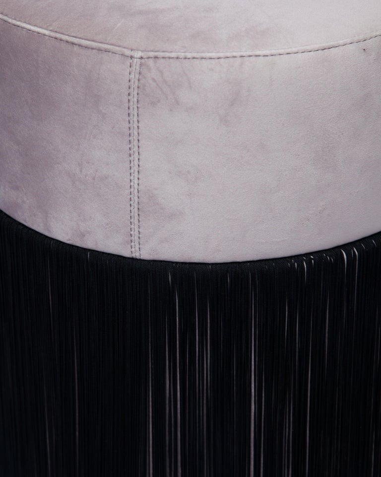 https://a.1stdibscdn.com/pouf-pill-s-by-houtique-for-sale-picture-10/f_12192/f_354434321690561293446/HOUTIQUE_PouffPill37_master.jpg?width=768