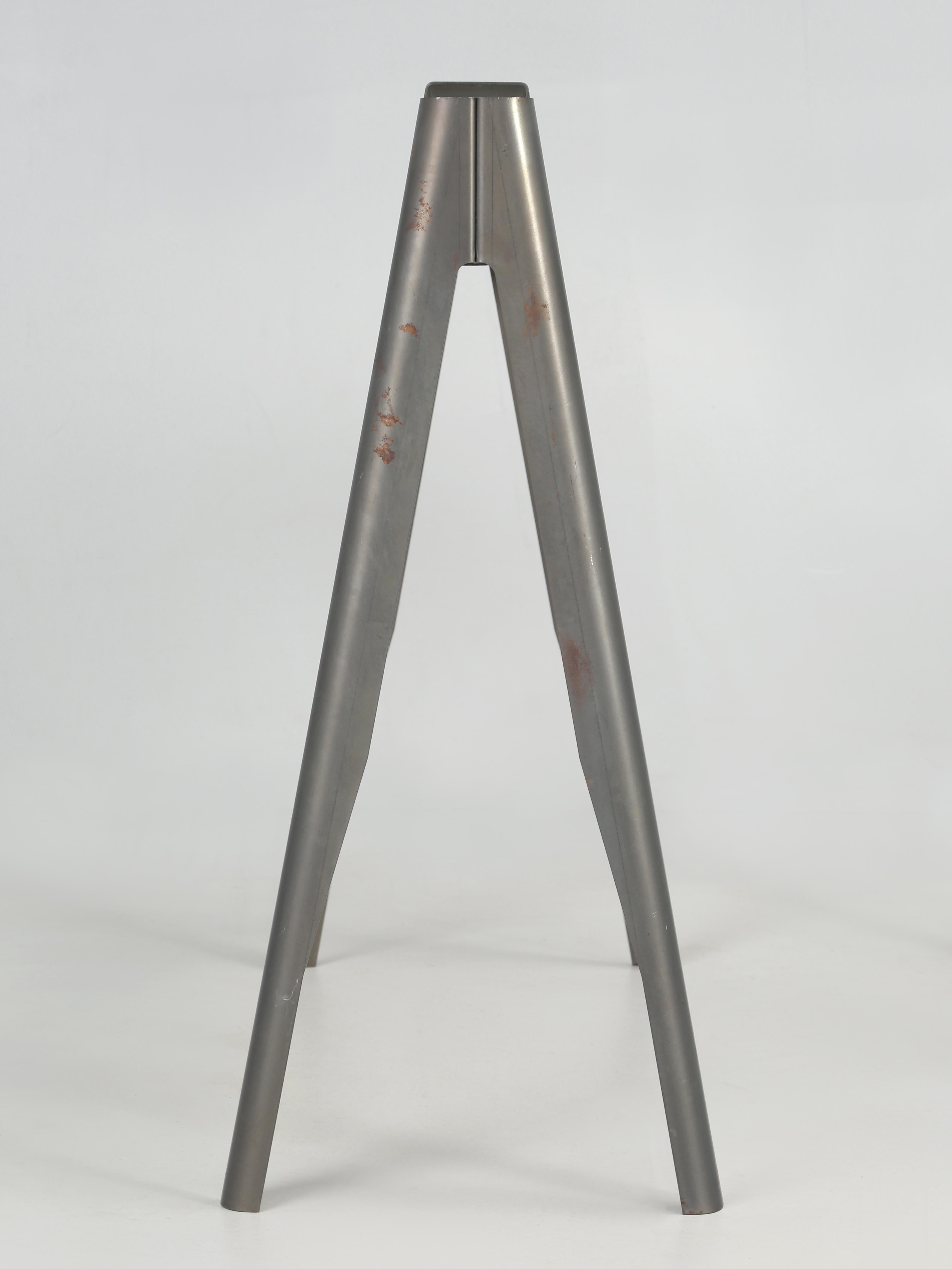 https://a.1stdibscdn.com/genuine-french-made-tolix-steel-trestle-table-legs-table-top-not-included-new-for-sale-picture-4/f_8243/f_308335821665669734565/HP174_04_master.jpg