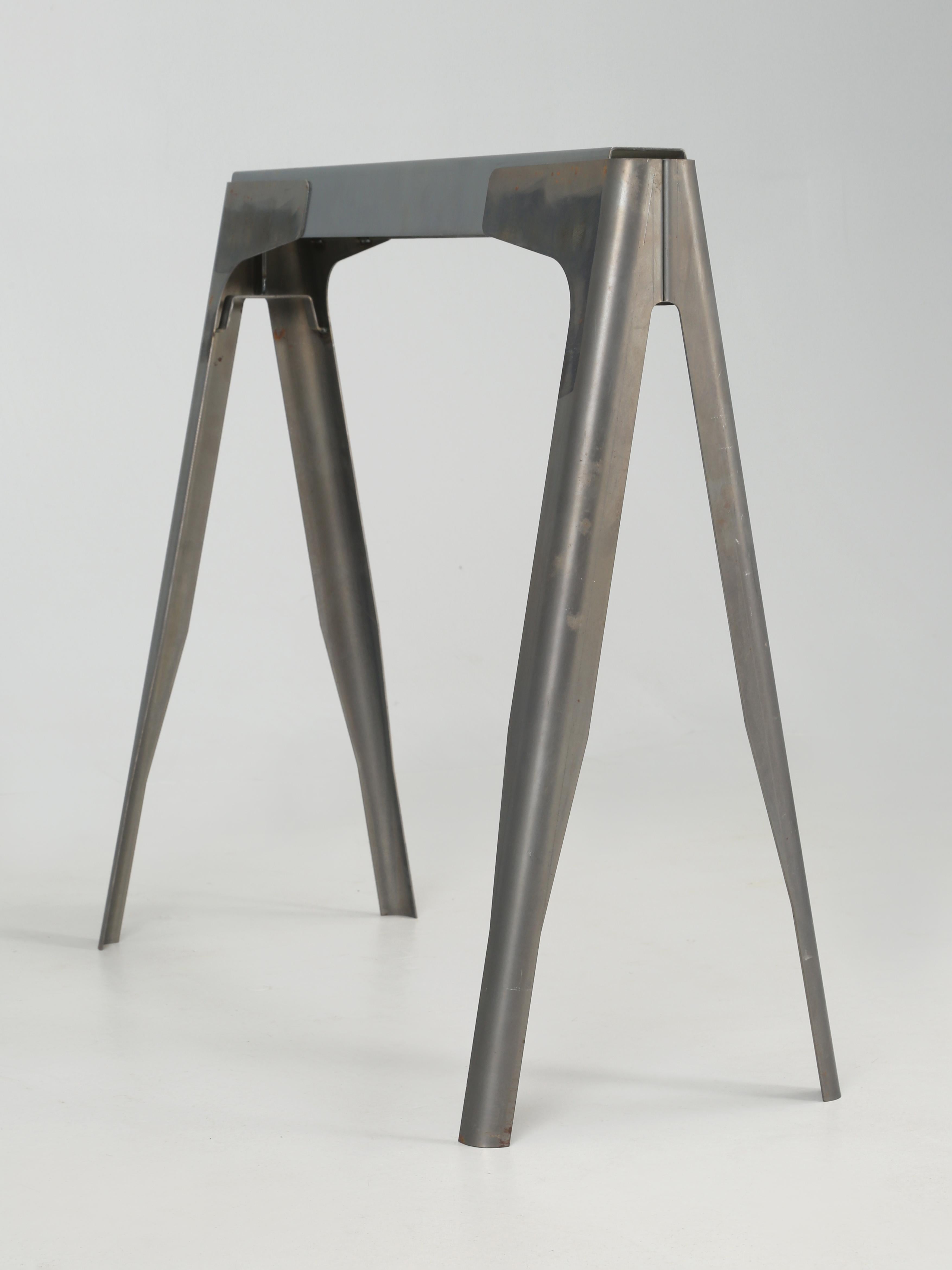 https://a.1stdibscdn.com/genuine-french-made-tolix-steel-trestle-table-legs-table-top-not-included-new-for-sale-picture-5/f_8243/f_308335821665669734756/HP174_05_master.jpg
