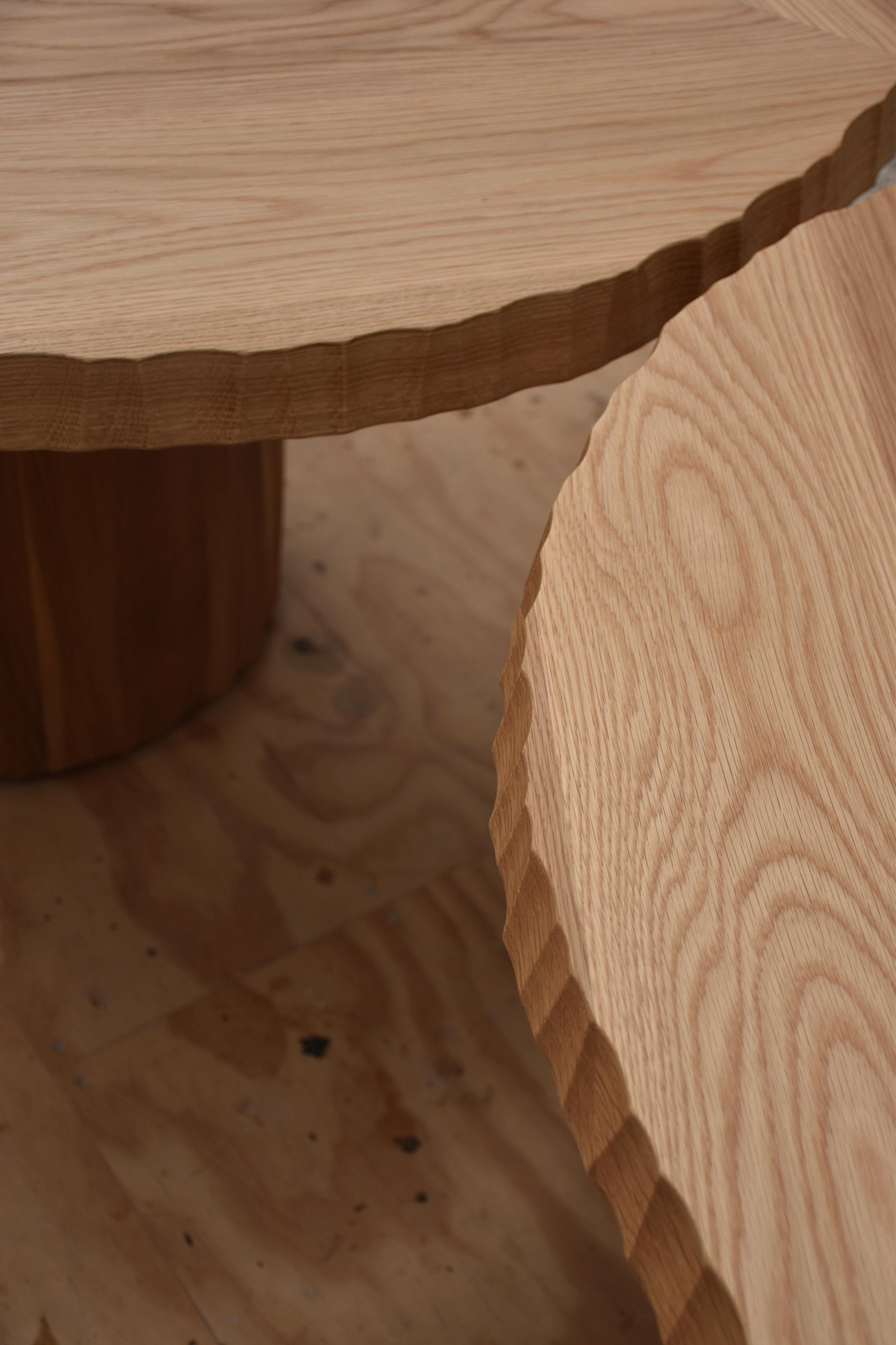 https://a.1stdibscdn.com/flack-oval-dining-table-by-daniel-poole-for-sale-picture-8/f_12192/f_446277521744915631415/HTF12_master.jpg