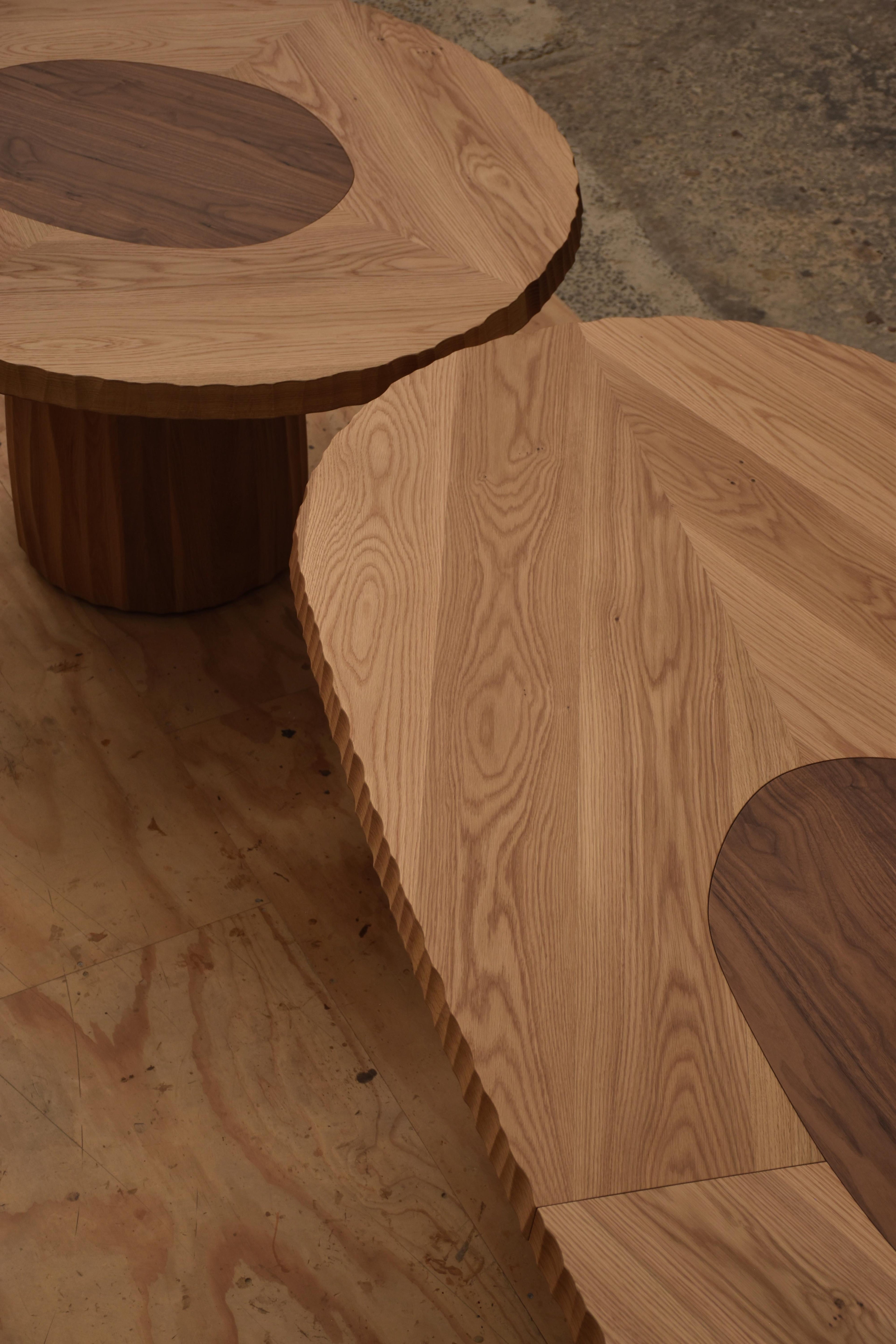 https://a.1stdibscdn.com/flack-oval-dining-table-by-daniel-poole-for-sale-picture-9/f_12192/f_446277521744915632046/HTF13_master.jpg