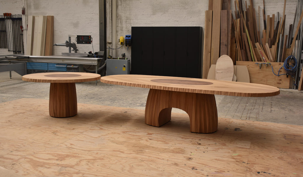 https://a.1stdibscdn.com/flack-oval-dining-table-by-daniel-poole-for-sale-picture-11/f_12192/f_446277521744915633419/HTF2_master.jpg