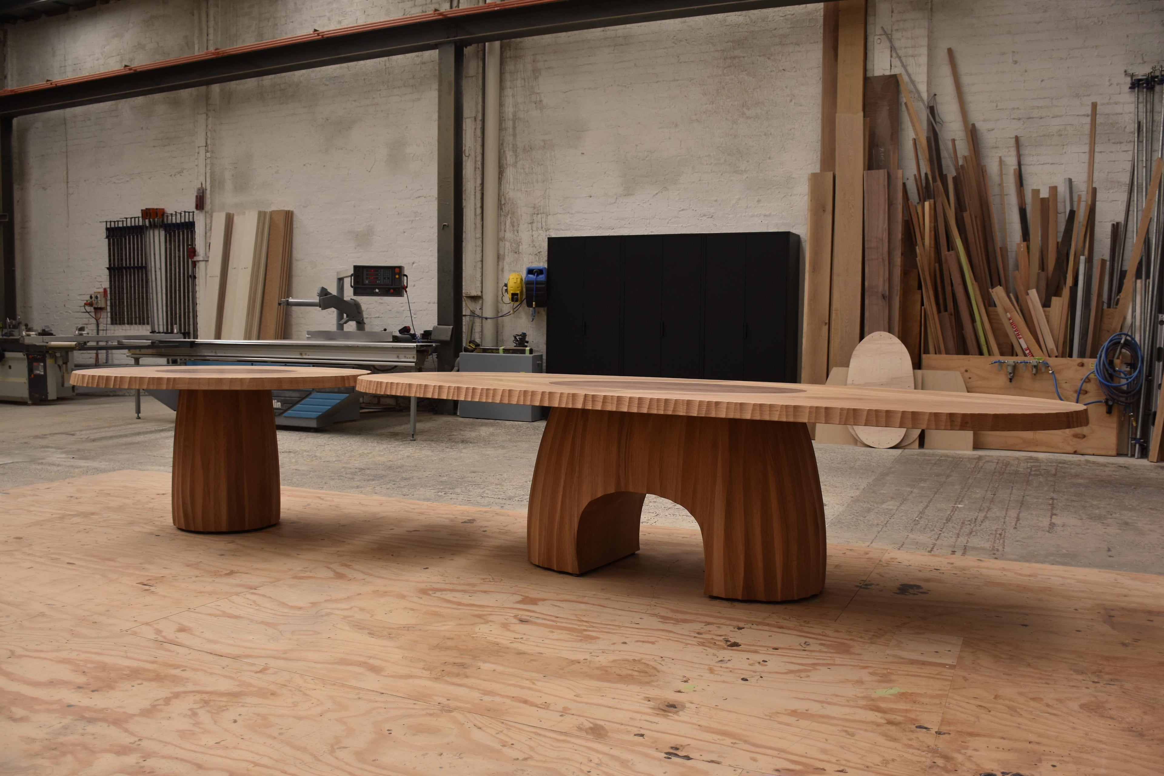 https://a.1stdibscdn.com/flack-oval-dining-table-by-daniel-poole-for-sale-picture-13/f_12192/f_446277521744915637168/HTF4_master.jpg