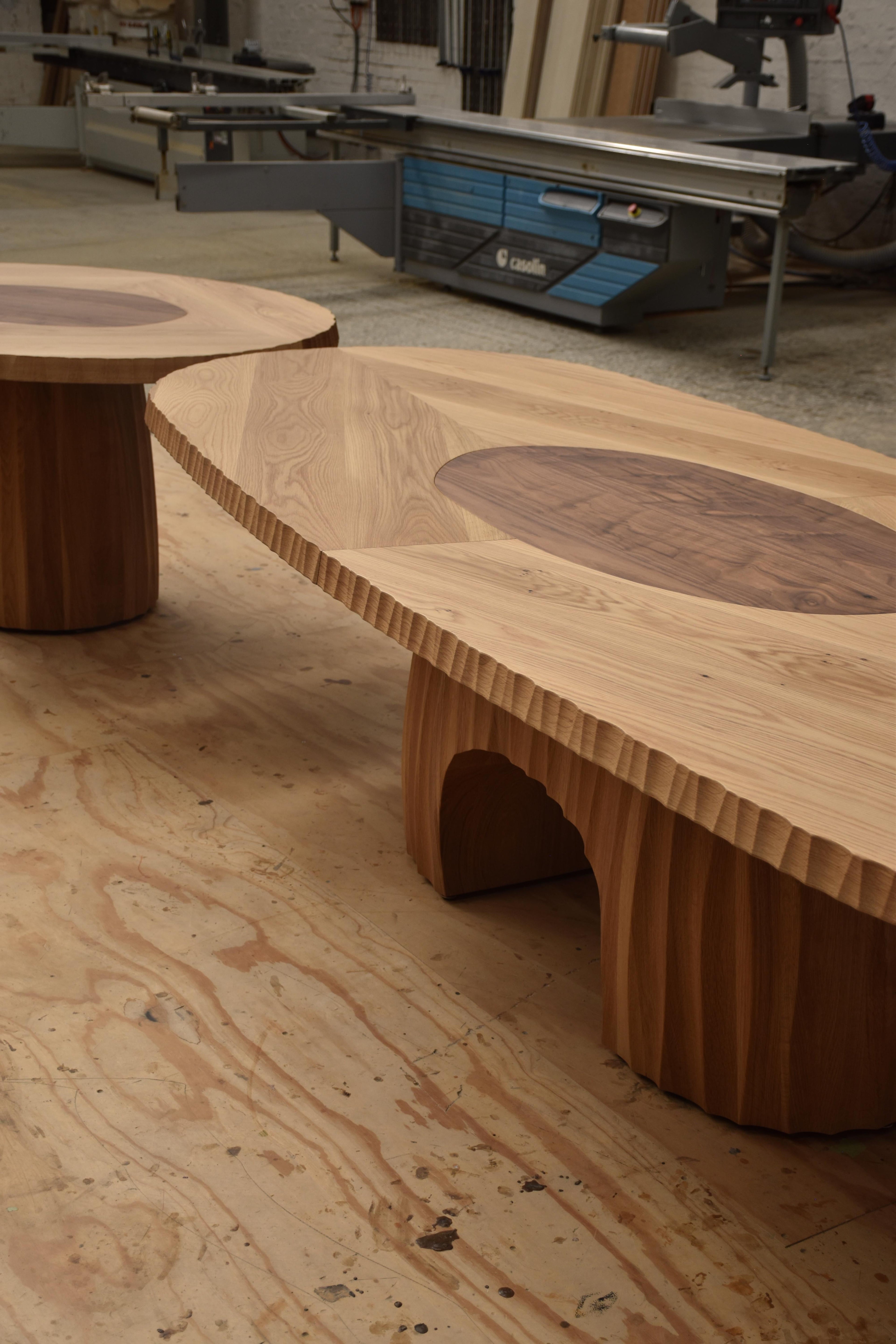 https://a.1stdibscdn.com/flack-oval-dining-table-by-daniel-poole-for-sale-picture-5/f_12192/f_446277521744915629250/HTF9_master.jpg