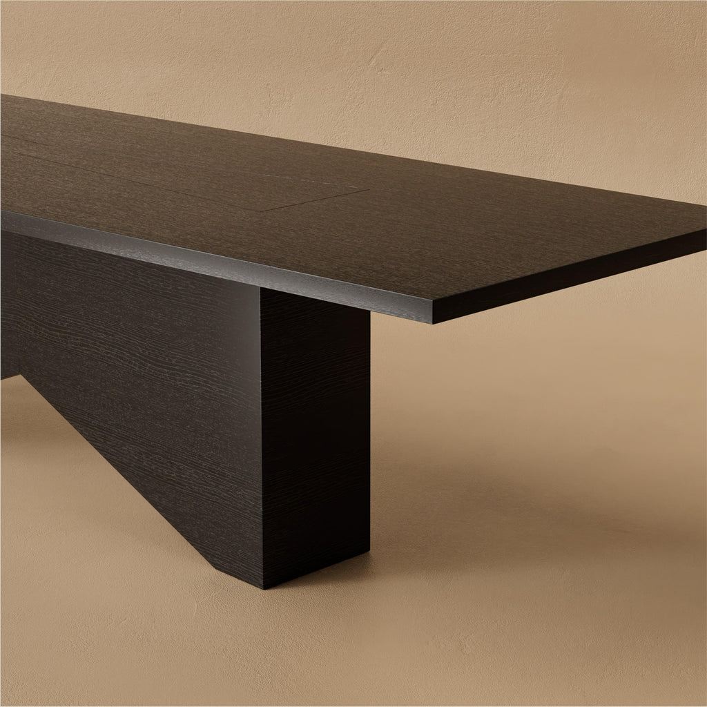 https://a.1stdibscdn.com/harper-small-oak-dining-table-by-lusano-for-sale-picture-4/f_12192/f_489587921771946311654/H_03_Harper_Dining_Table_Oak_Ebonized_Tight_master.jpg
