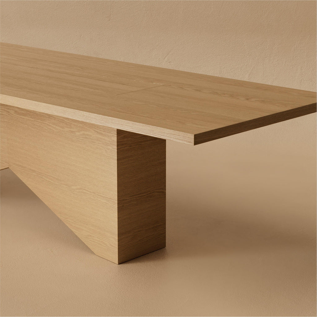 https://a.1stdibscdn.com/h03-dining-table-natural-oak-by-lusano-for-sale-picture-3/f_105852/f_466279321757642635523/H_03_Harper_Dining_Table_Oak_Natural_Tight_master.jpg