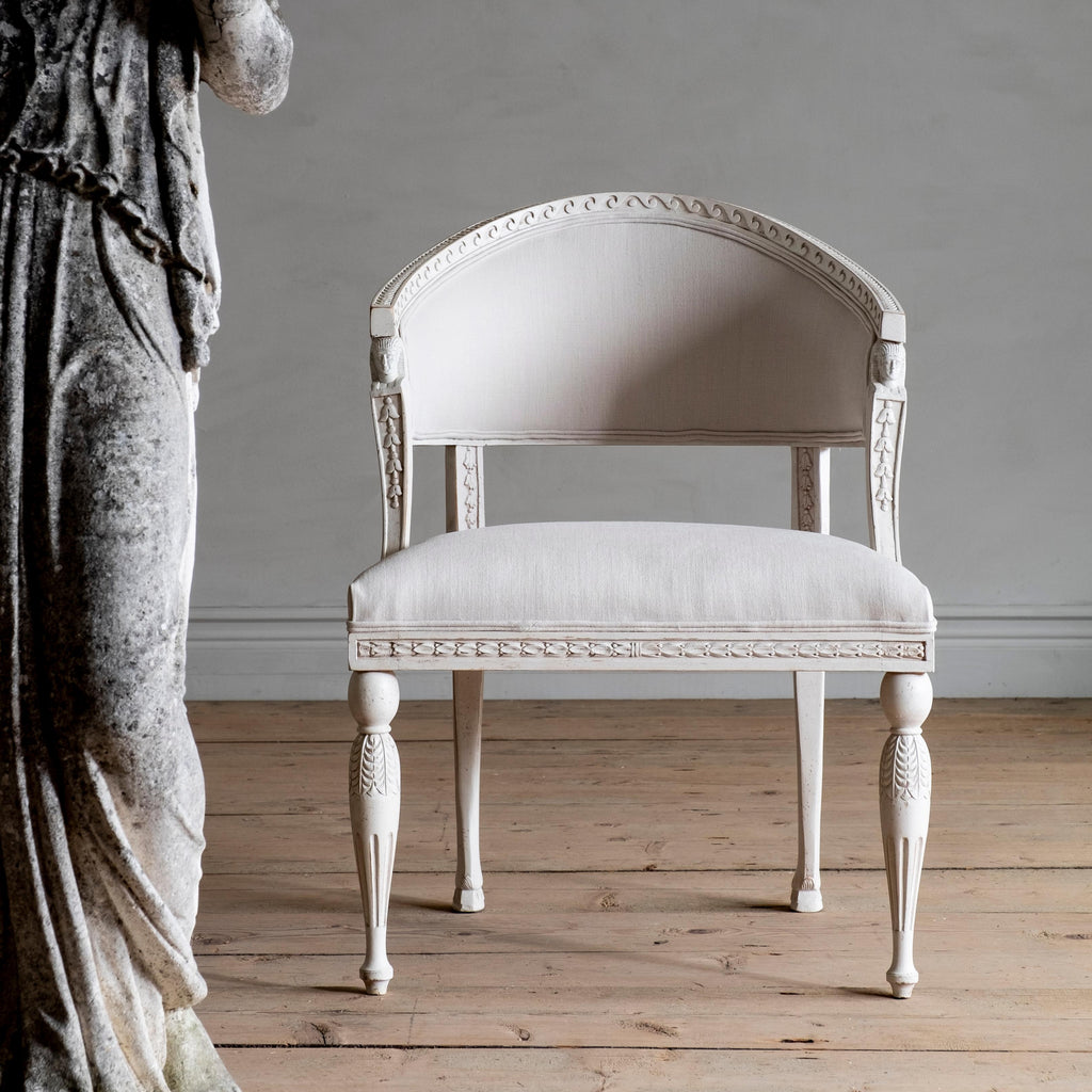 https://a.1stdibscdn.com/haga-gustavian-style-armchair-for-sale-picture-2/f_10672/f_204036021598867724740/Haga_2_master.jpg