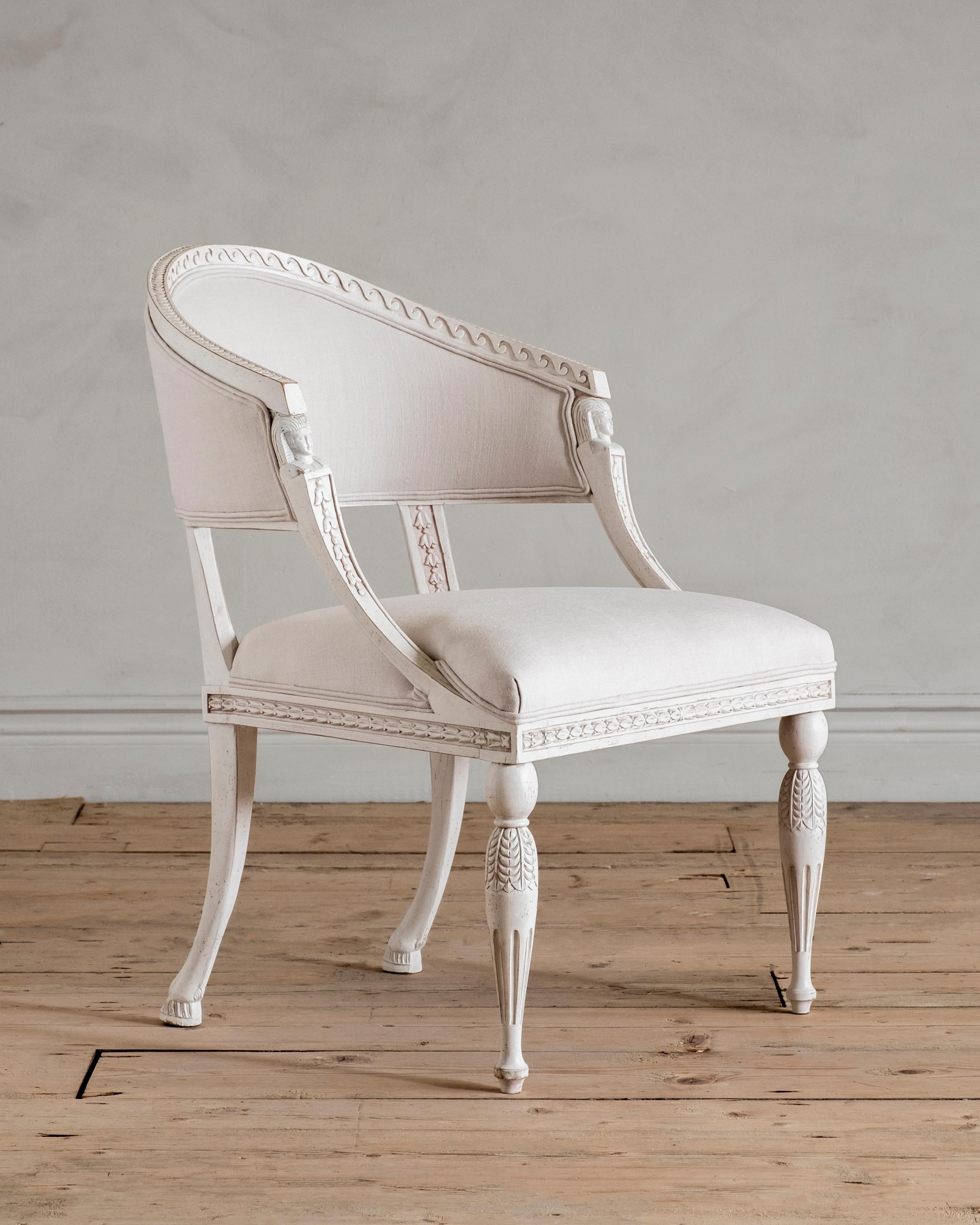 https://a.1stdibscdn.com/haga-gustavian-style-armchair-for-sale-picture-4/f_10672/f_204036021598867725709/Haga_45_master.jpg