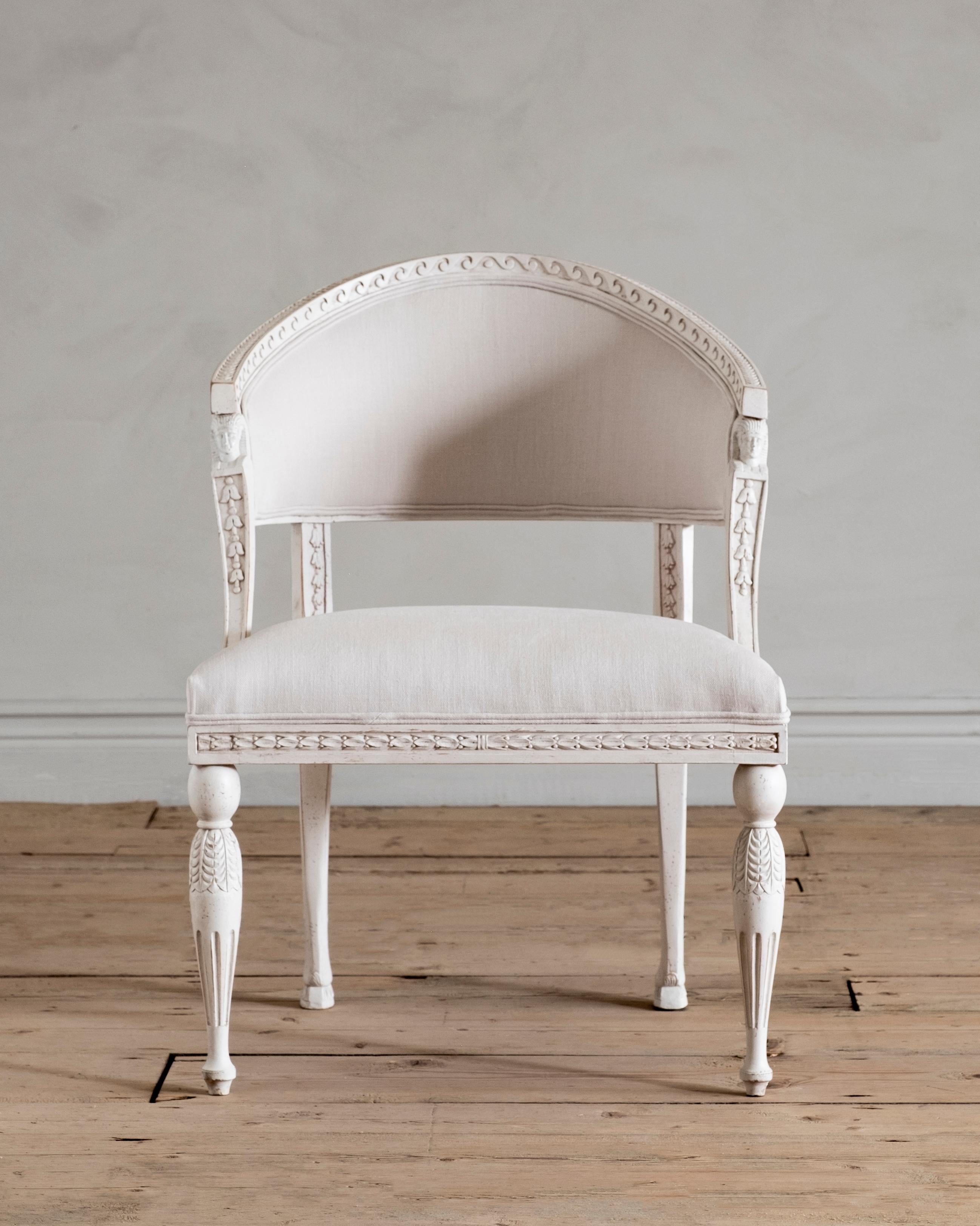 https://a.1stdibscdn.com/haga-gustavian-style-armchair-for-sale-picture-3/f_10672/f_204036021598867725220/Haga_Front_master.jpg