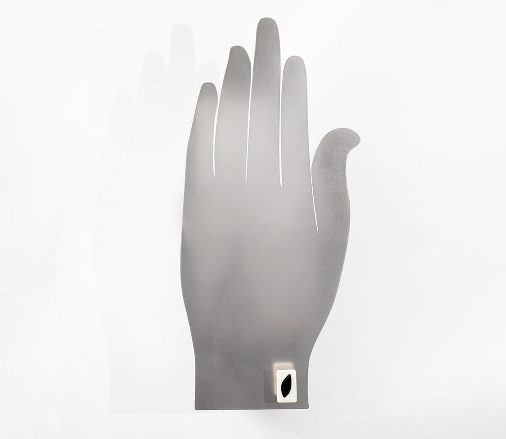 https://a.1stdibscdn.com/hand-cabinet-in-stainless-steel-by-alexis-and-ginger-for-sale-picture-4/f_37133/f_414610721726237968051/Hand_Cabinet_Eyelet_Handle_EDIT_master.jpg