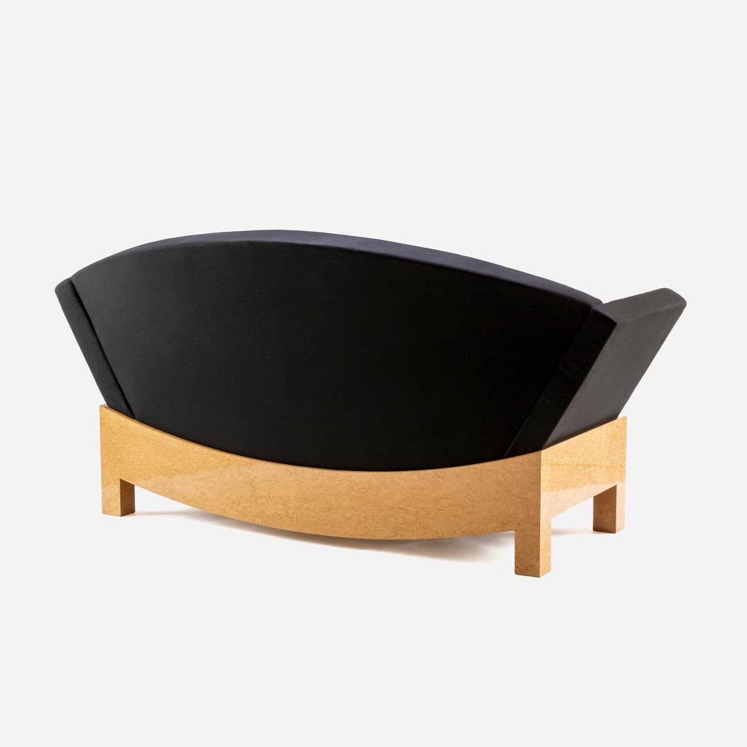 https://a.1stdibscdn.com/poltronova-mitzi-sofa-by-hans-hollein-for-sale-picture-3/f_16392/f_413163621725373600745/Hans_Hollein_Mitzi_Centro_Studi_Poltronova_S02_master.jpg