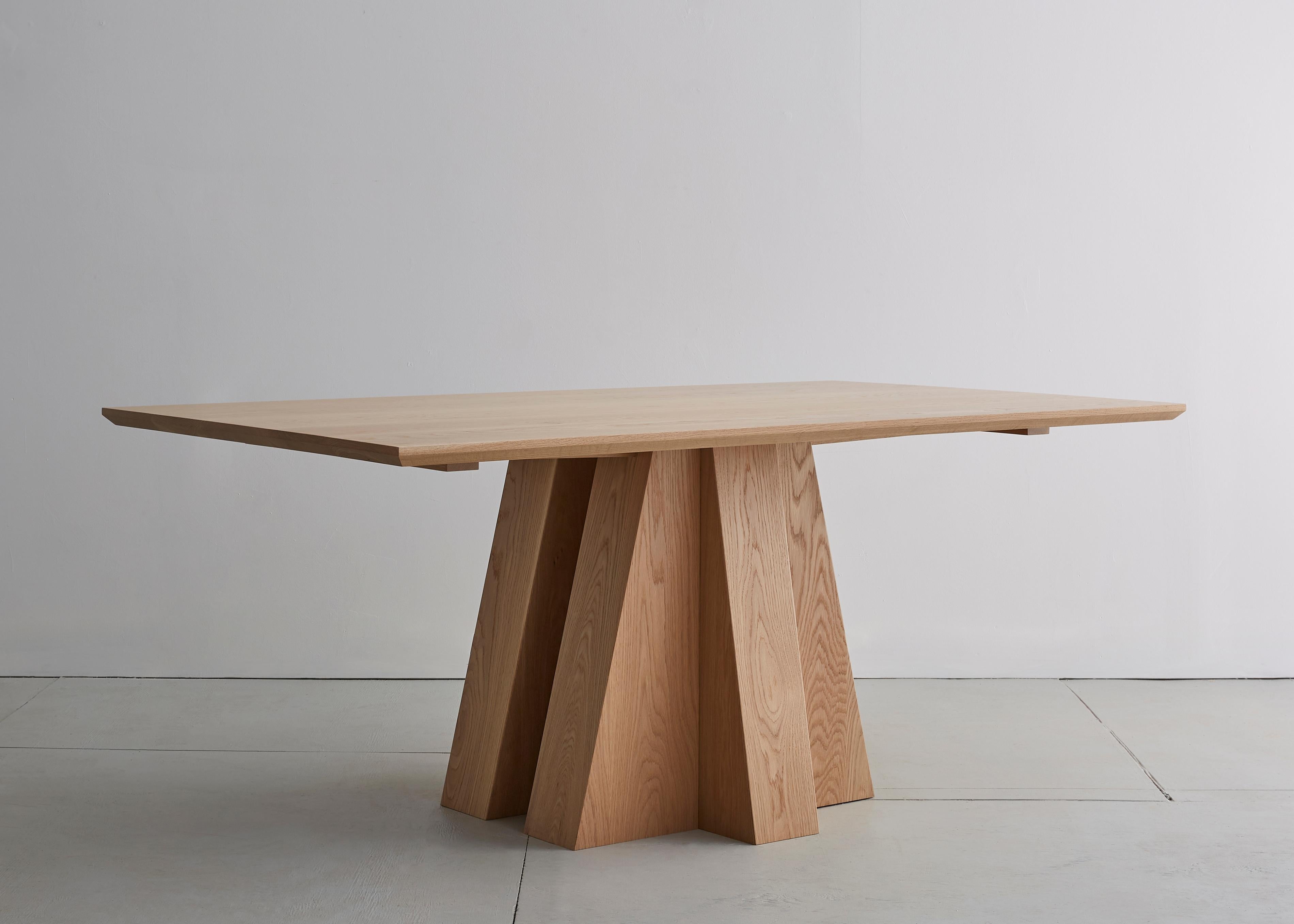 https://a.1stdibscdn.com/helle-hardwood-dining-table-by-bowen-liu-for-sale-picture-3/f_12192/f_481954021767634713174/Helle_Dining_Table_02_BOWEN_LIU_STUDIO_master.jpg
