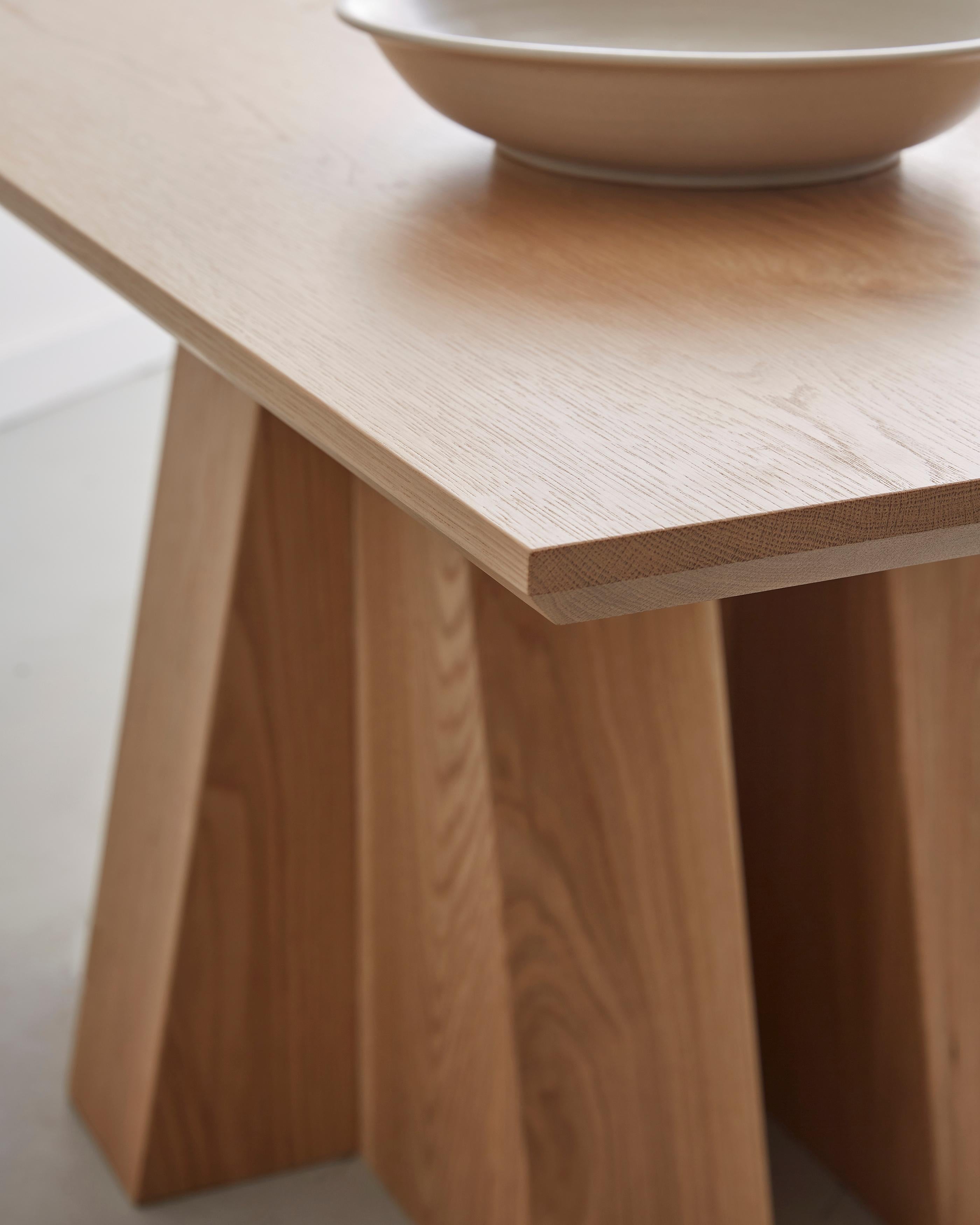 https://a.1stdibscdn.com/helle-hardwood-dining-table-by-bowen-liu-for-sale-picture-5/f_12192/f_481954021767634713216/Helle_Dining_Table_04_BOWEN_LIU_STUDIO_master.jpg