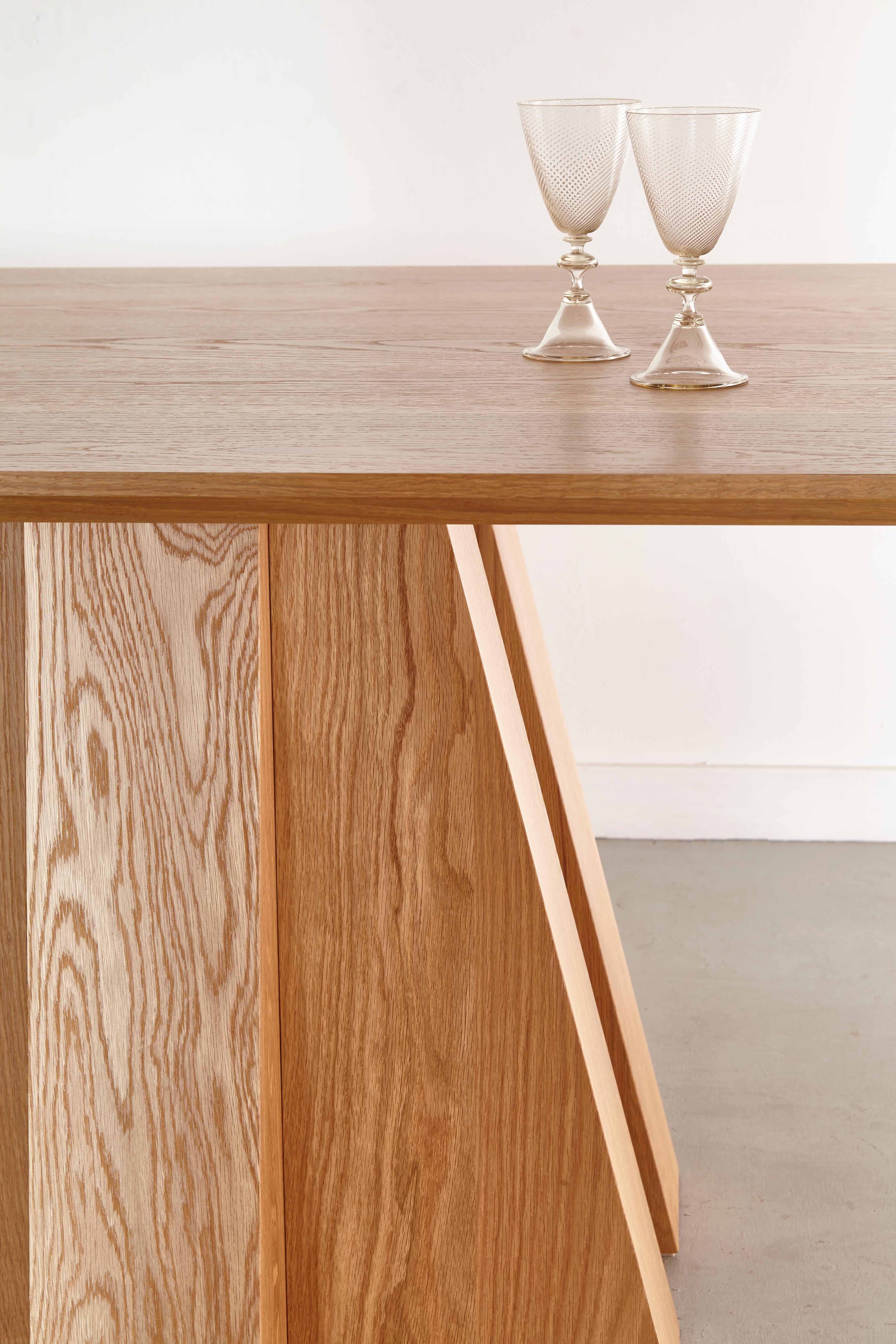 https://a.1stdibscdn.com/helle-hardwood-dual-base-dining-table-by-bowen-liu-for-sale-picture-4/f_12192/f_481957021767635264579/Helle_Dining_Table_Dual_Pedestals_03_BOWEN_LIU_STUDIO_master.jpg