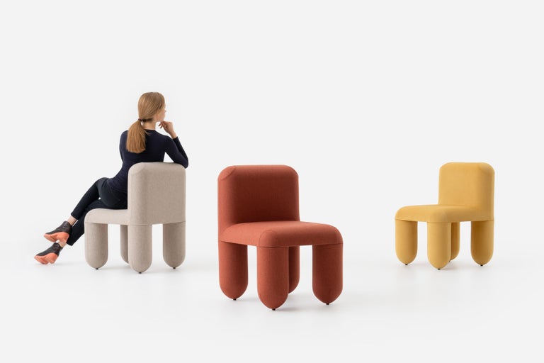 https://a.1stdibscdn.com/modern-dining-chair-hello-in-various-fabrics-and-colors-by-noom-for-sale-picture-4/f_42321/f_422342721731098613746/Hello_chairs_by_NOOM_9__master.jpg?width=768