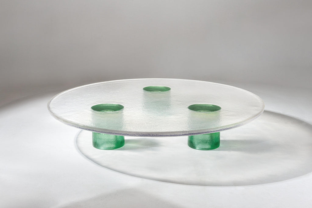 https://a.1stdibscdn.com/momo-aqua-green-resin-round-coffee-table-made-in-italy-by-hessentia-for-sale-picture-2/f_57252/f_466306221757662586639/Hessentia_Momo_coffee_table_45_master.jpg