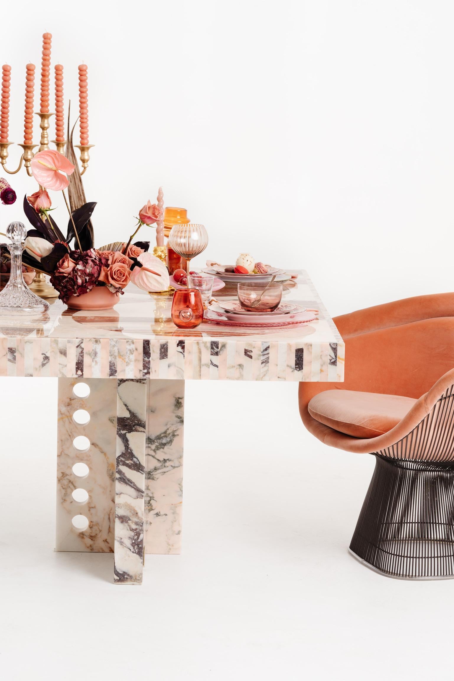 https://a.1stdibscdn.com/rosa-portogallo-12-seat-ping-pong-dining-table-for-sale-picture-3/f_56122/f_340937821683050469616/Holiday_Tablescape_14_master.jpg