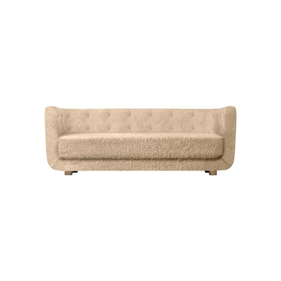 https://a.1stdibscdn.com/honey-sheepskin-and-smoked-oak-vilhelm-sofa-by-lassen-for-sale-picture-2/f_12192/f_329178621677088584686/Honey_SO_master.jpg